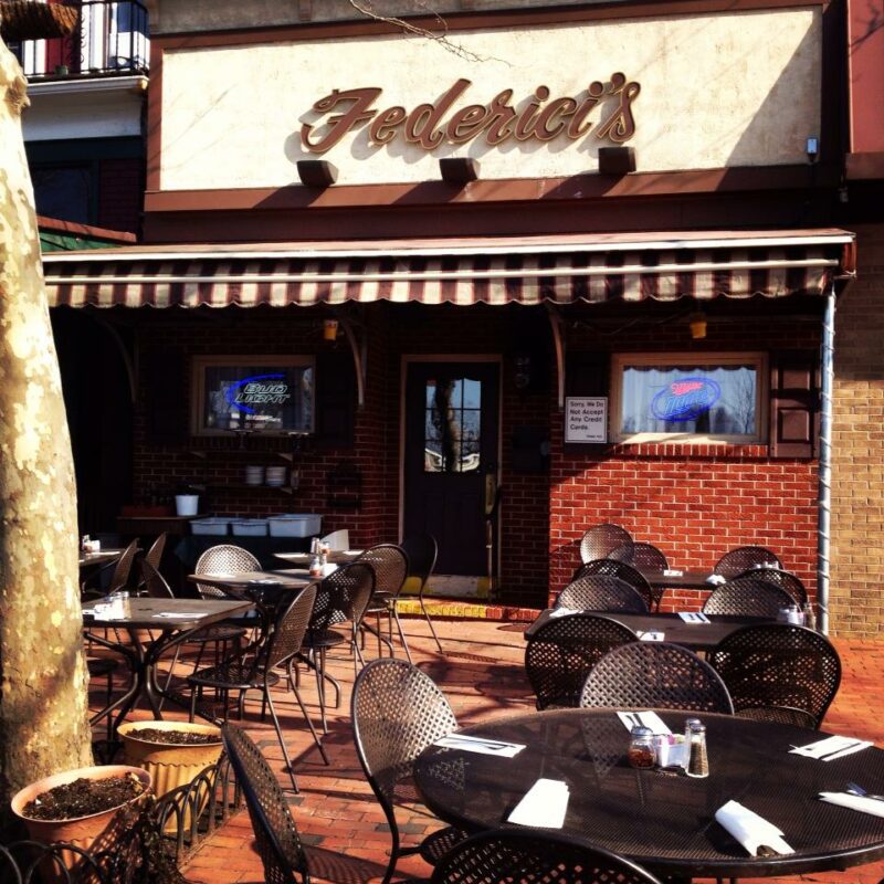 The jersey shore is back and so is pizza... 10 best pizzas you have to try The jersey shore is back and so is pizza... 10 best pizzas you have to try