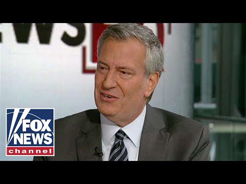 Fox News Report: Bill de Blasio hits back at Trump over homelessness crisis