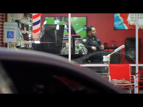 AP: Police: Texas barbershop worker shot over haircut