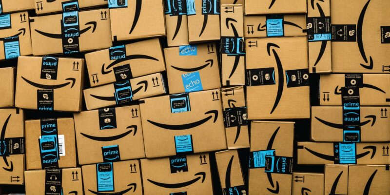 Amazon Hiring 100,000 New Full and Part Time Jobs; Gives Temporary Raises to Current Employees