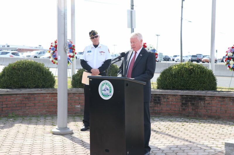 Mayor Ducey, Brick Democrats Offer to Pick Up Groceries for Seniors & Disabled