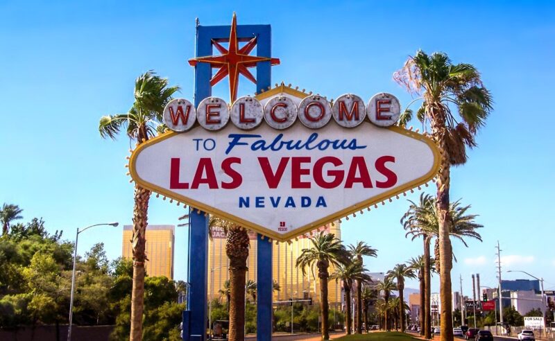 Photos: Las Vegas Strip Nearly Empty Amid Coronavirus Shutdown