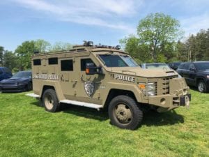 Lakewood man yells at police after call reporting his neighbor, runs police over in car