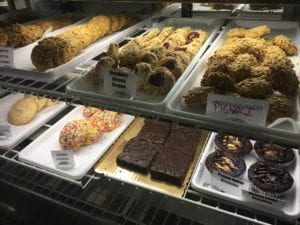 Support the shore: manasquan bakery offering curbside pickup and takeout during stay-at-home order #supporttheshore