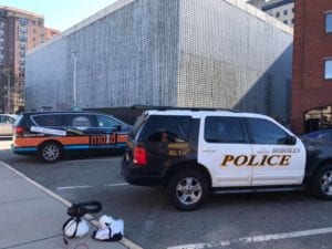 Coronamadness: man broke into liquor store to steal alcohol, cigarettes