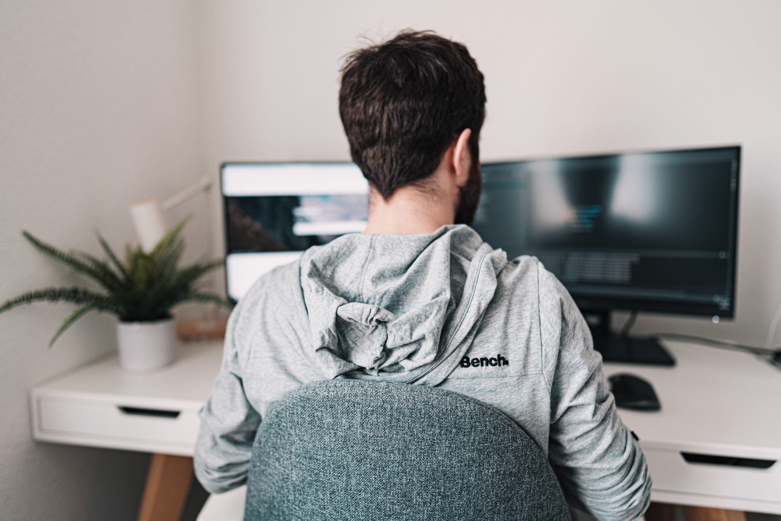 Six Benefits of Working from Home During COVID-19 Pandemic