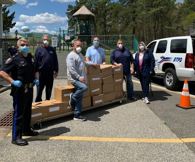 Mayor Carmen Amato would like to thank the following volunteers and staff for their generous help with our latest food drives and distributions.