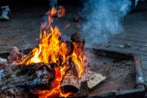 Ideas for summertime backyard fire pits