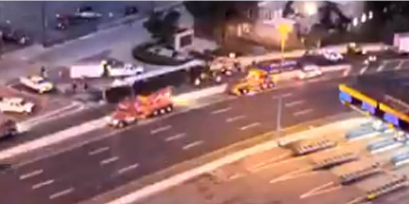 Tractor Trailer Full of Beer Overturned Near Ben Franklin Bridge