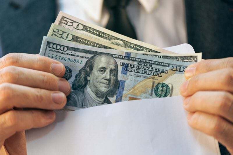 Former Oconomowoc Investment Broker Charged With $2.6 Million Wire Fraud