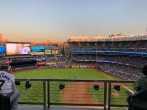 Ny governor cuomo invites all major league baseball teams to play in new york