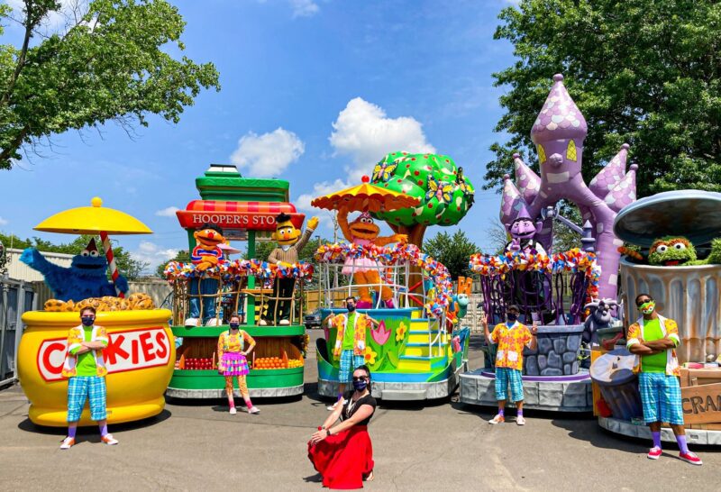 Parents Beat Teenage Worker at Sesame Place After Being Told to Wear Face Masks