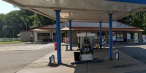 Argument at pennsylvania gas station turns in gun battle