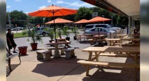 Four seasons diner open for indoor dining