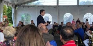 Full house today for u. S. Republican congressional candidate david richter