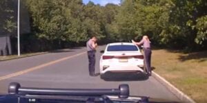 She was in shock to find out what this driver had in his pocket during police traffic stop