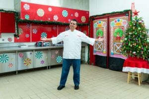 The Cake Boss is Back for Christmas Treats on The Food Network