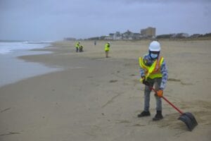 55 tons of oil removed in delaware oil spill