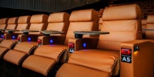Dine-in movie theater chain files bankruptcy