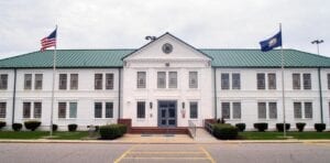 Six charged for bribery at fci petersburg
