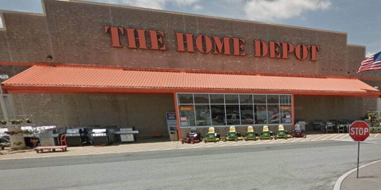 Shoplifter threatened new york city home depot employee with syringe - photo licensed by shore news network.