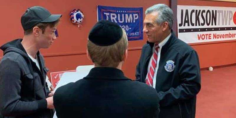 NJ GOP Governor Hopeful Meets with Residents, Voters in Jackson Township