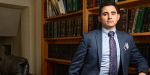 Niagra falls lawyer charged for sexually assaulting three women