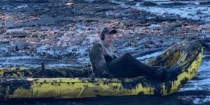 Man stuck in mud rescued from springfield's watershops pond