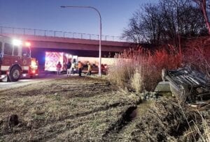 New castle paramedics respond to two overturned vehicles in crash on i-495