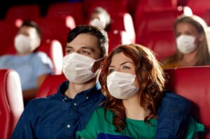 Police respond to amc theater mask protest