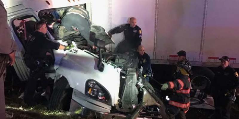 Driver of Walgreens delivery truck extricated after crash on NYS Thruway