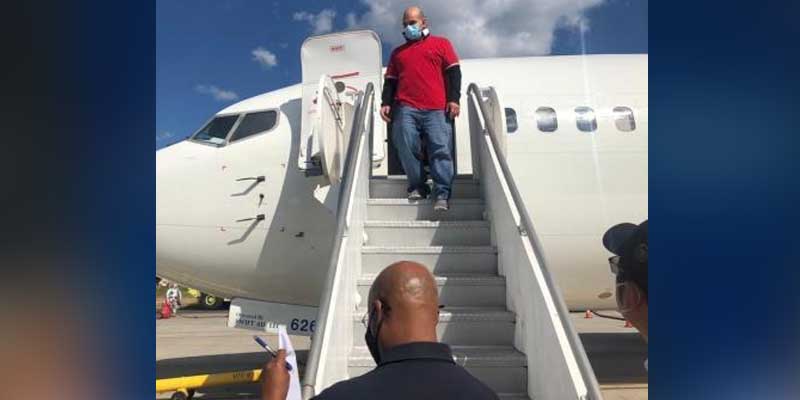 Adios! ICE returns illegal alien, murderer wanted in El Salvador back to his own country