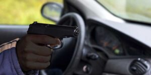 25-year-old woman shot in drive-by shooting on i-580 in oakland