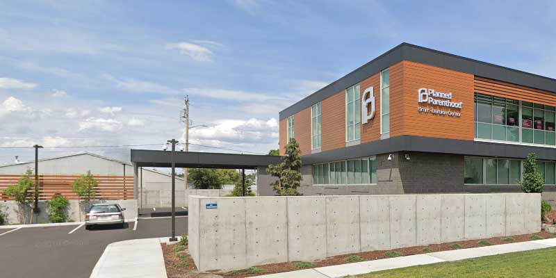 Man charged for threatening to bomb Spokane Planned Parenthood Office