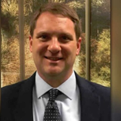 Tennessee school principal placed on administrative leave after criticizing media, social media censorship in america - photo licensed by shore news network.
