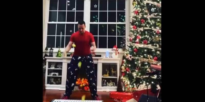 Man who juggled tennis balls on keyboard to "We Wish You A Merry Christmas" won Christmas 2020