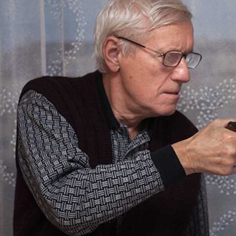 Dad shot daughter's boyfriend after he laid his hands on her - photo licensed by shore news network.