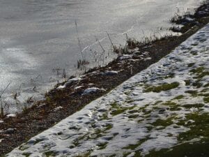 Dead body found on ice-covered duck pond in new haven
