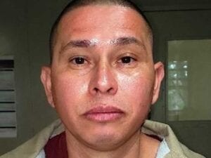 Ice deports convicted child molester back to el salvador after being released from prison