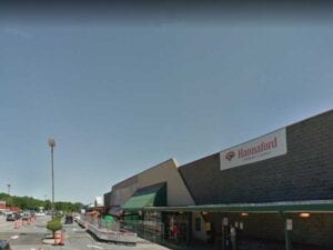 Two men caught smashing windows behind bridgeview plaza in rosendale