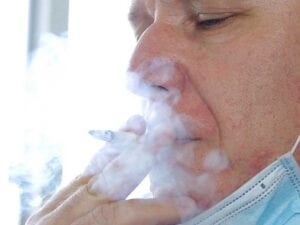Smokers now eligible to receive covid-19 vaccine in new jersey, but good luck getting one