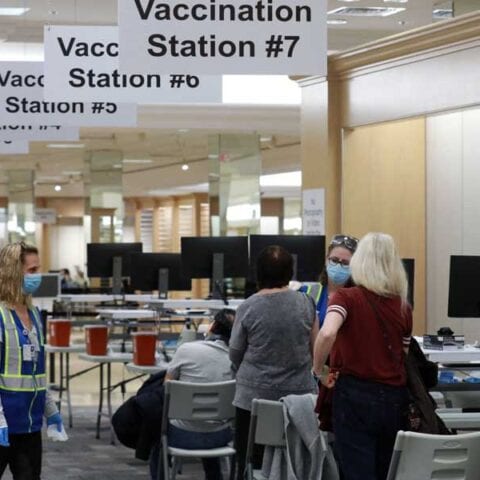 Snowstorm forces halt of vaccinations in new jersey on tuesday - photo licensed by shore news network.