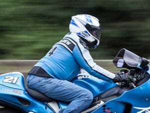 Man on crotch rocket thought he could out run fair lawn police, he was wrong