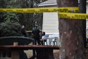Man stabbed 68-year-old woman in neck, then called 9-1-1 as she died