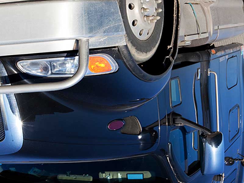 Driver killed when tanker full of hydrochloric acid crashed and overturned
