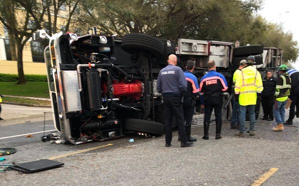 Woman killed, five firefighters injured during crash with fire engine in Daytona Beach