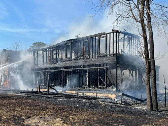 Fire destroys home, displaces family in Howell