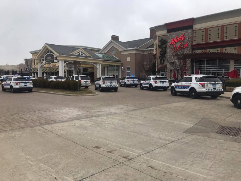 SWAT team clears Columbus mall after man with gun fired multiple shots