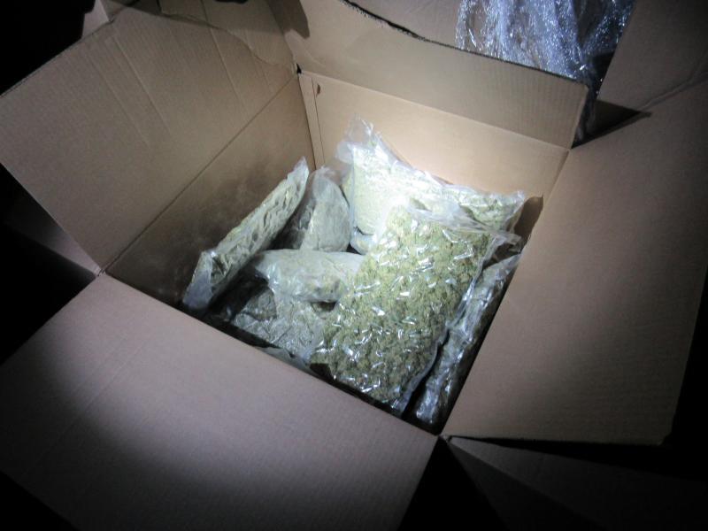 800 pounds of weed intercepted at U.S. border crossing