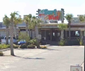 Miramar beach restaurant worker shot and killed in surf hut parking lot